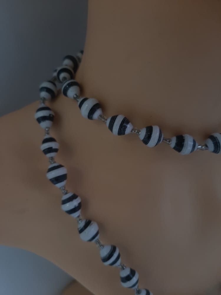 Paper Bead Necklace