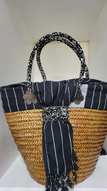 Kiondo Bag with  White and Black Kikoi Detail