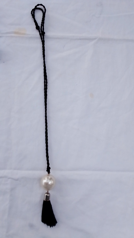 Tassel Black Fall Sling Necklace