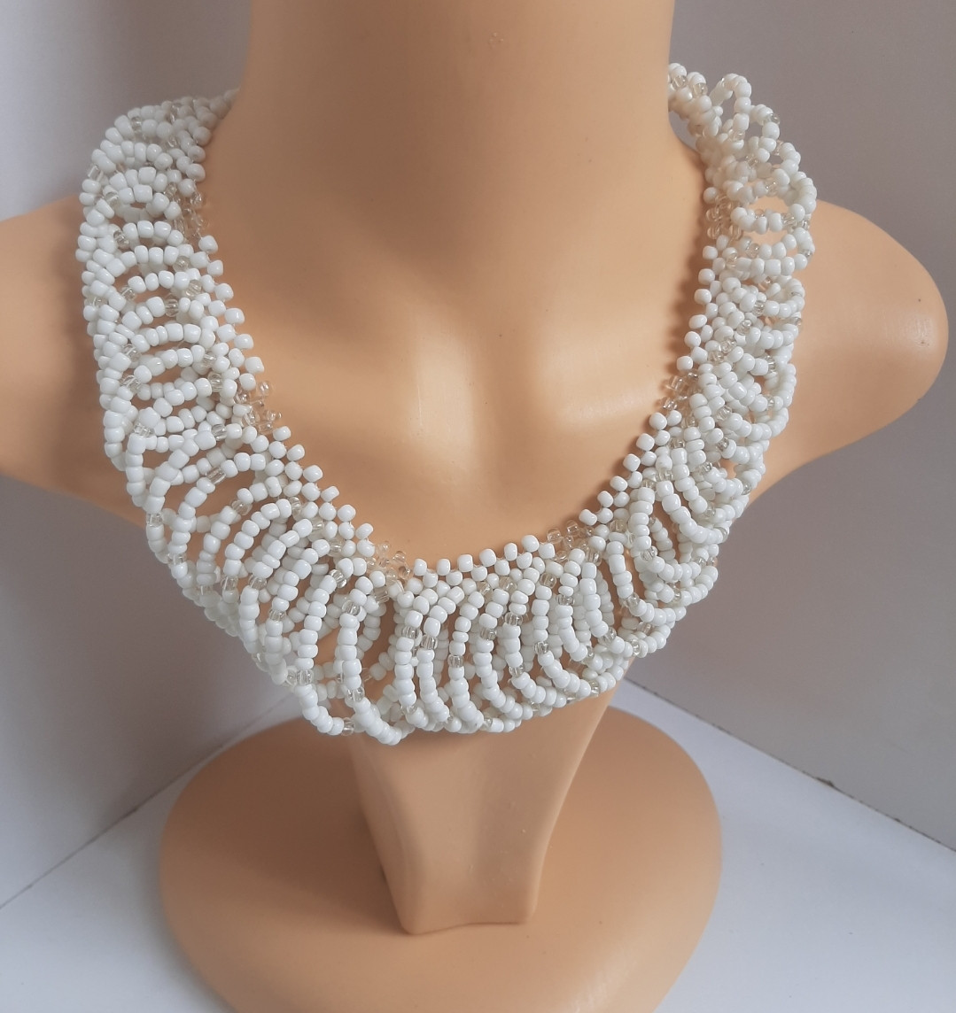 White Thick Beaded Necklace