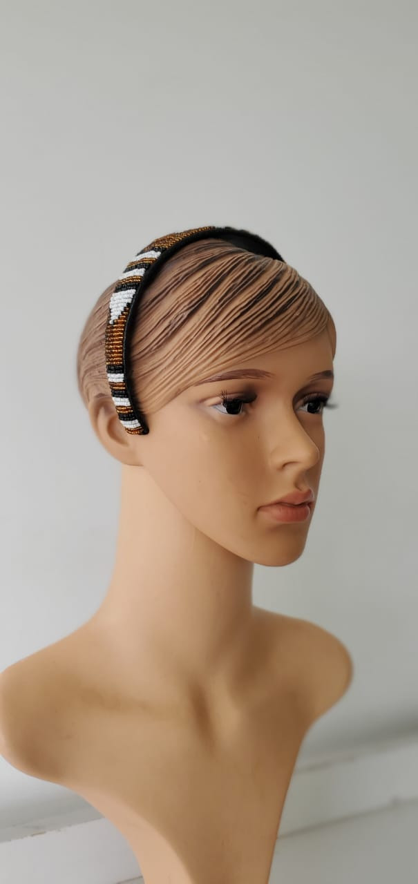 White and Gold hair Clip